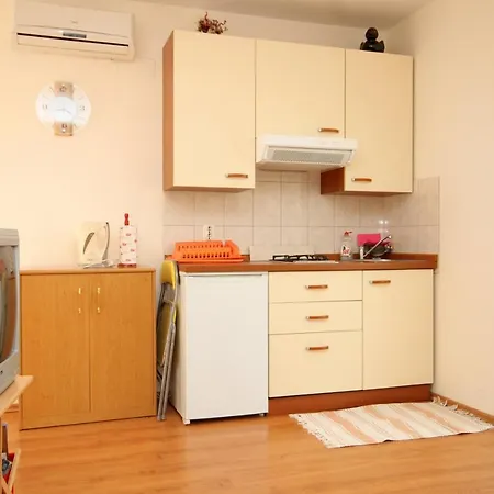 For Families With Children Mlini, Dubrovnik - 8970 Apartment *