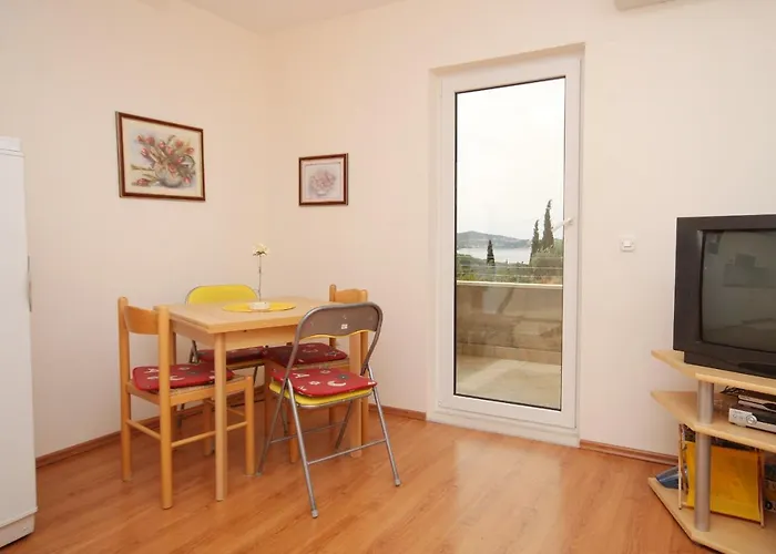 Apartment For Families With Children Mlini, Dubrovnik - 8970 *
